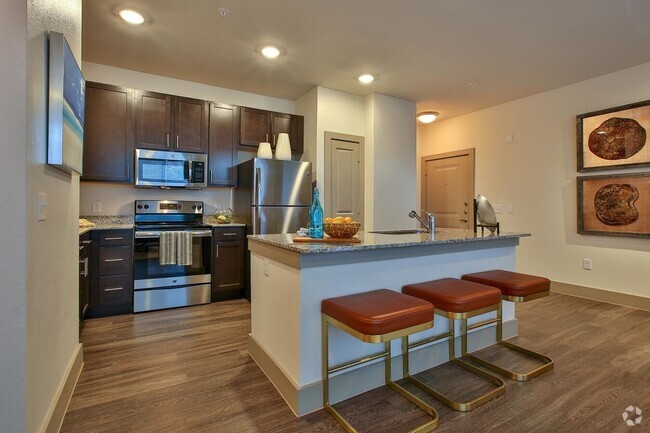 Building Photo - 1 Month Free—Lock in Your 2/2 Today! Unit TG1 Rental