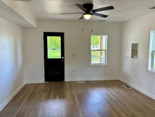 Photo - Beautiful 2 bedroom home