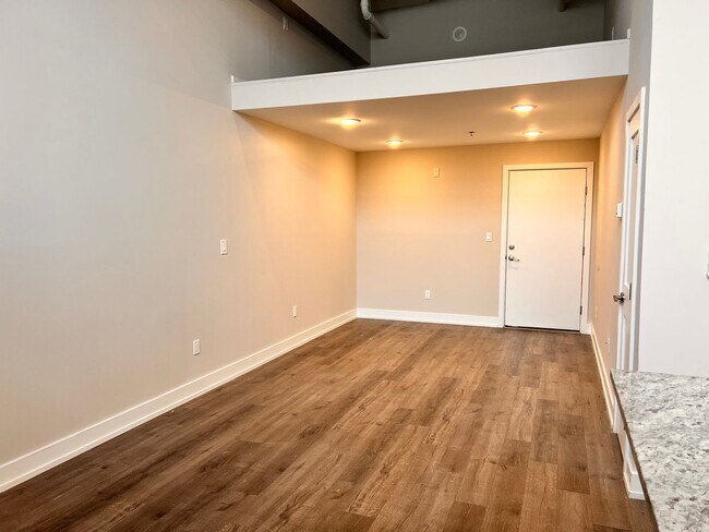 4627 E. Thompson-2 Bed
