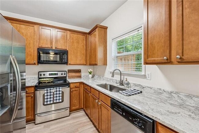 Photo - House 3 Beds 3 Bath