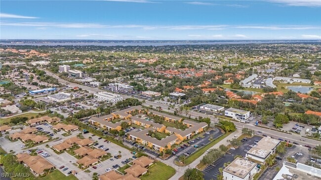 Building Photo - 12640 Kenwood Ln Unit C Rental