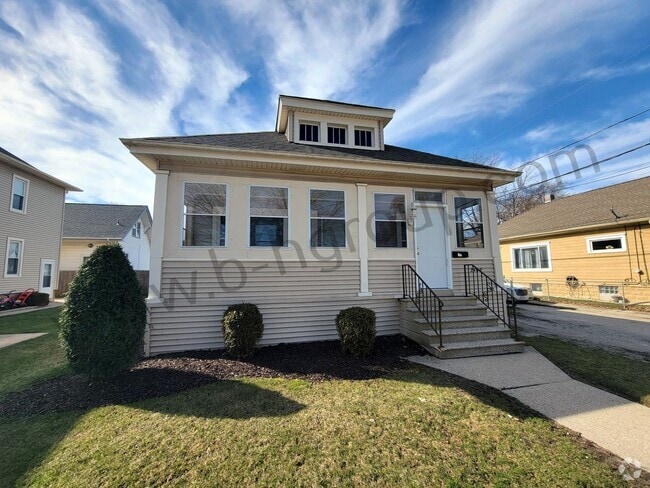 Building Photo - Newly Updated Unit 2409 Rental