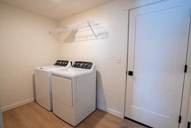 Photo - 1967 S Cherry Ln