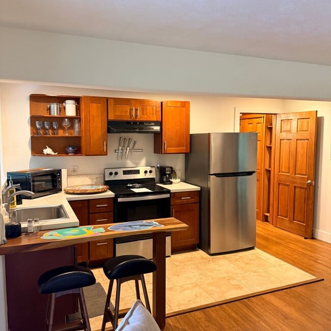 Photo - For Rent: Furnished 2-Bedroom, 1-Bath Ohana – Ha?iku