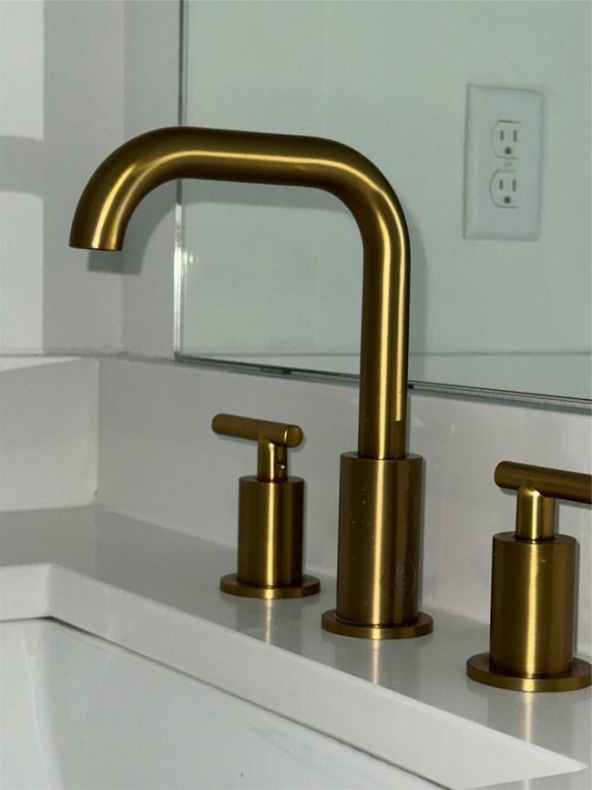 Photo - 22230 Dutch Oven Dr