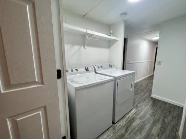 Photo - 308 Locust St