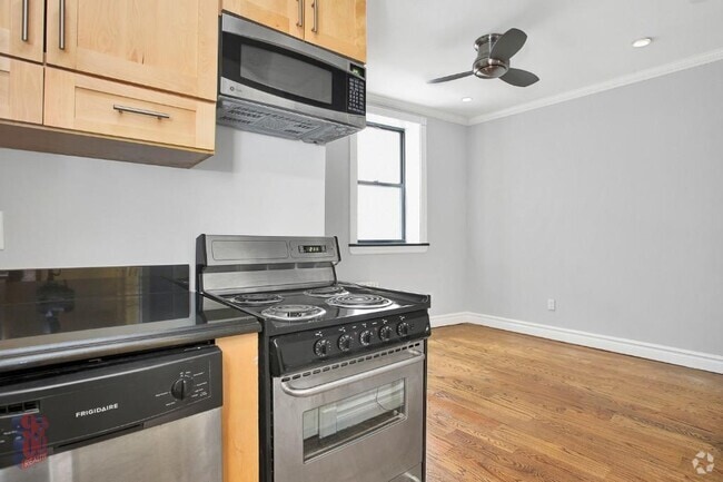 Building Photo - 330 E 35th St Unit 32 Rental
