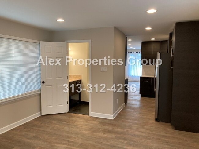 Photo - 4330 Olivia Ave