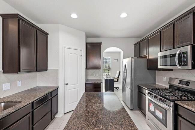 2306 Ocean Pass Ln