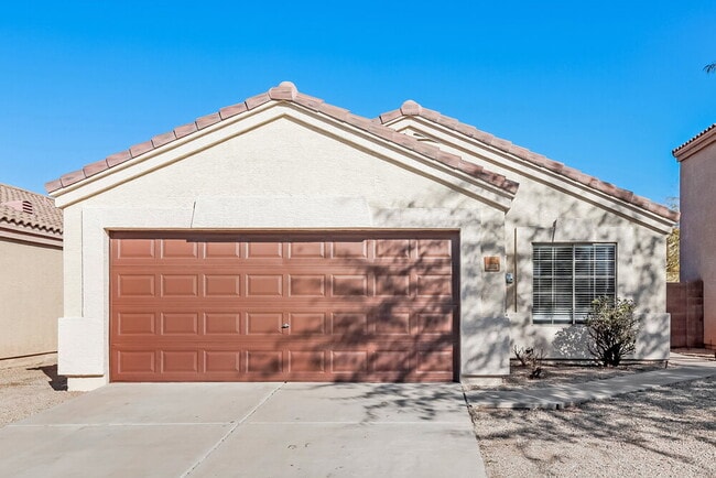 Building Photo - 11114 E Arbor Ave Rental