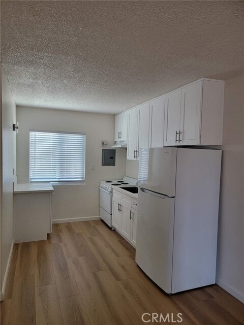 Photo - 620 Illinois Ct Unit 2