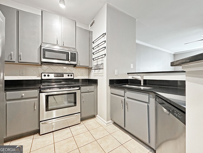 Photo - 821 Ralph McGill Blvd NE Unit 3219