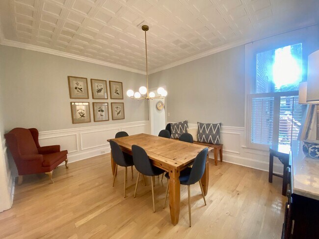 Photo - SPACIOUS 3 BED BROWNSTONE with PARKING, YARD and 2 DECKS!