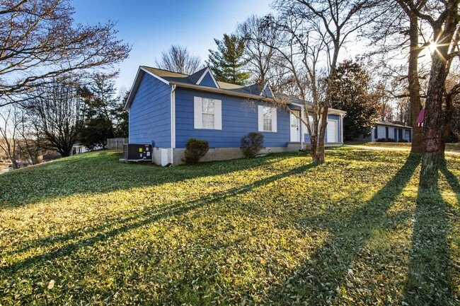 Photo - 6600 Woodcock Cir