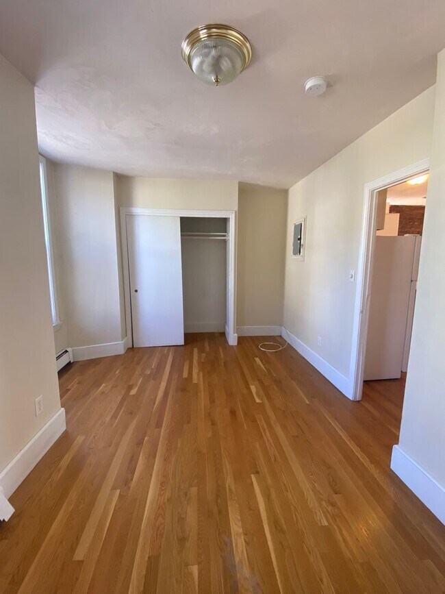 Photo - 147 Princeton St Unit 3