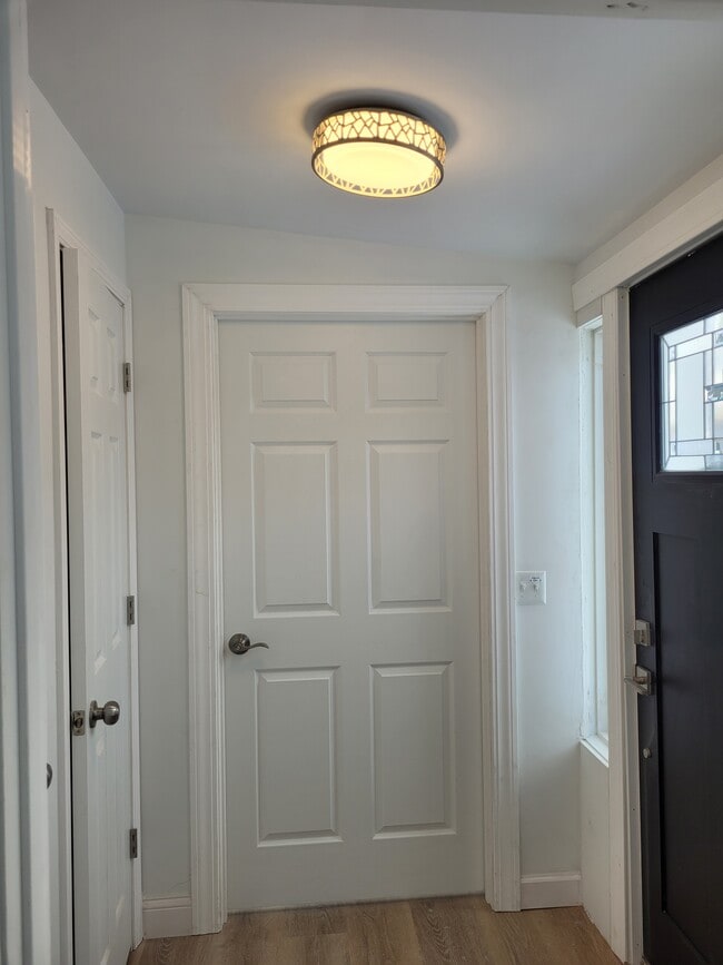 Photo - 3082 Norcott Dr Unidad A