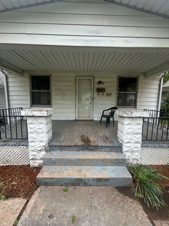 Photo - 560 Highland Ave