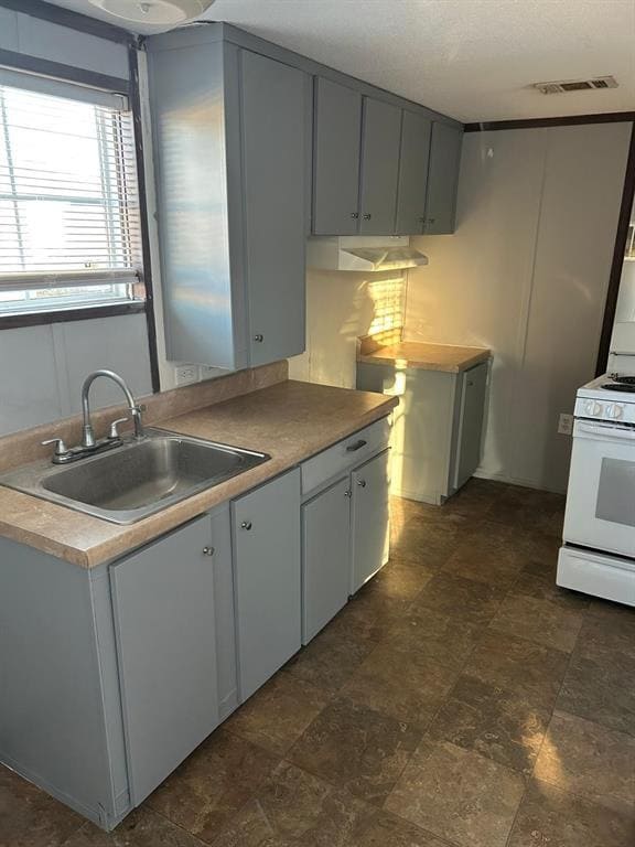 Photo - 5600 New Tampa Hwy