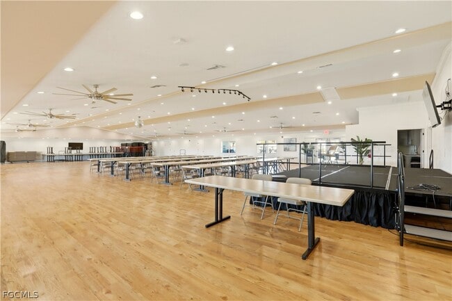 Photo - 158 Nanaimo Trail