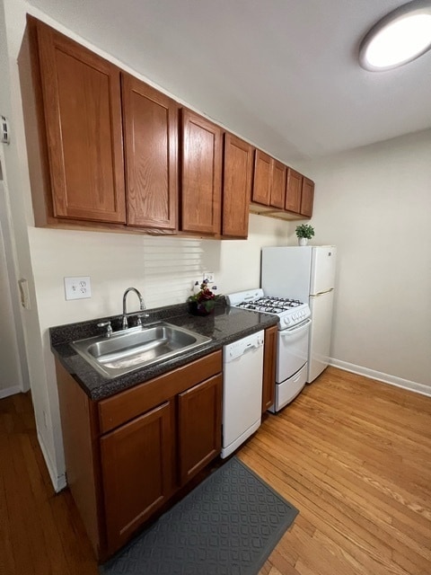 Photo - 917 W Waveland Ave Unit 1A