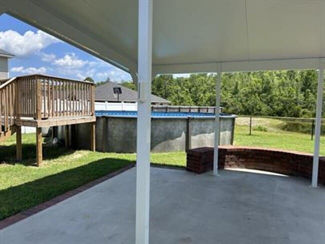 Photo - FALL MOVE-IN SPECIAL: FIRST FULL MONTH REN...
