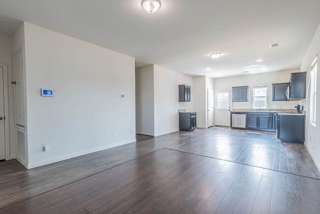 Photo - 1012 Blue Beech Ln