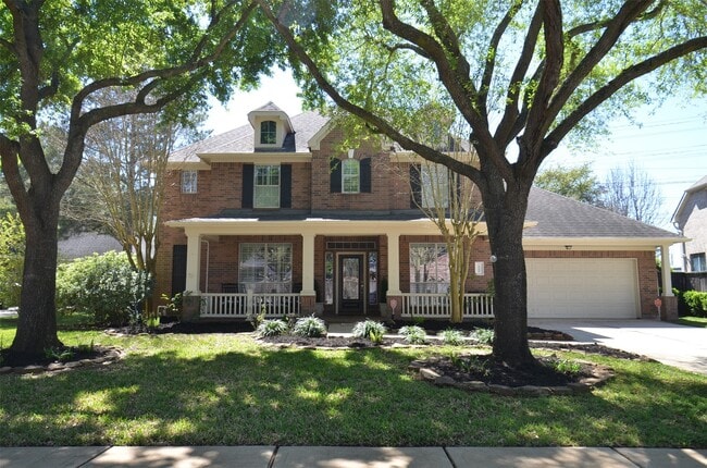 Building Photo - 1310 Wildwood Ln