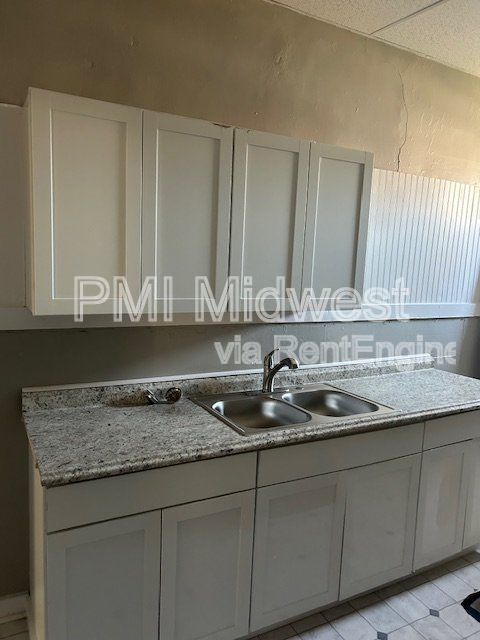 Photo - 2516 S Washington St Unit 1