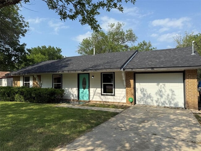 Photo - 1204 Aransas St House