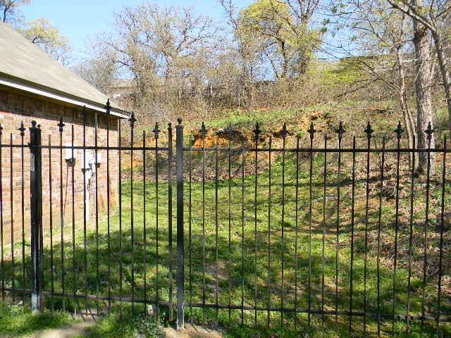 Photo - 416 Roland Dr