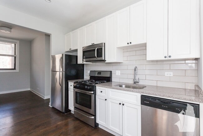 Building Photo - 1603 W Belle Plaine Ave Unit 1606-1