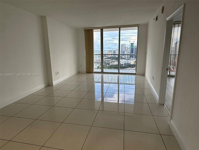 Photo - 1750 N Bayshore Dr Unit 5510