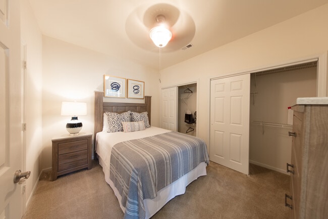 42 Magnolia