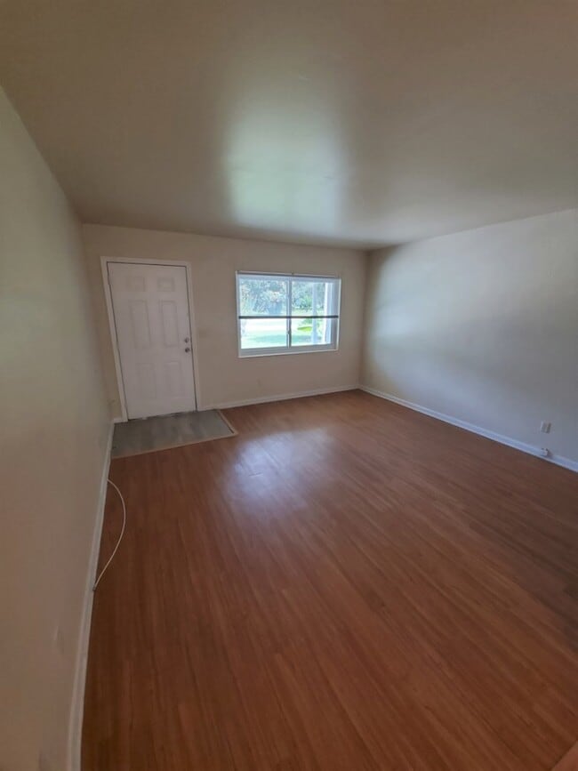 Photo - 136 S Belleview Way