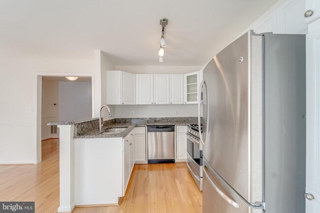 Photo - 4656 Kirkland Pl