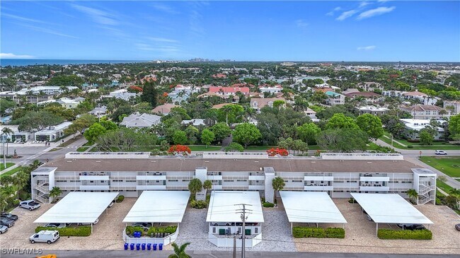 Photo - 440 Broad Ave S Unit H-440