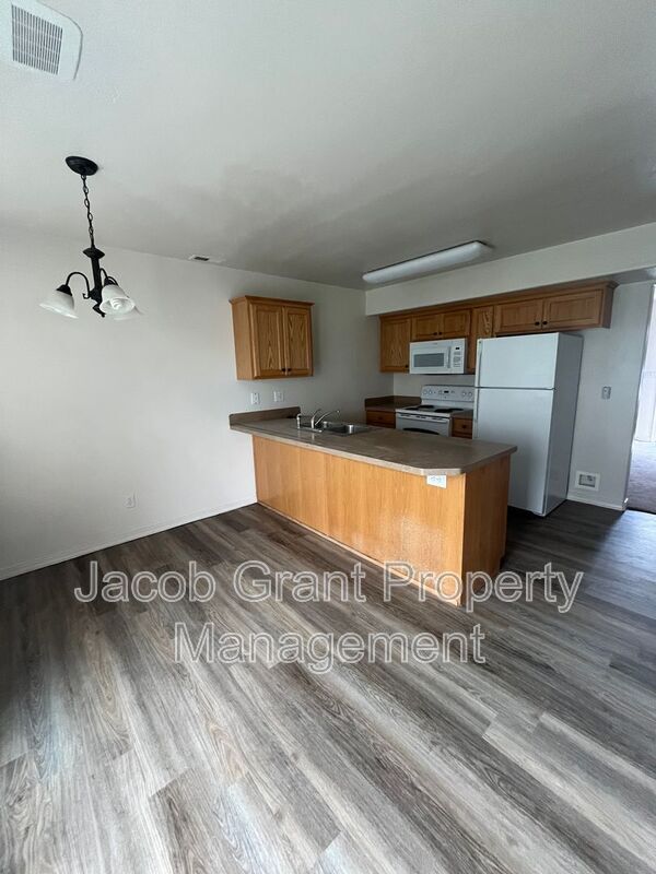 Photo - 1580 N Stevens Dr