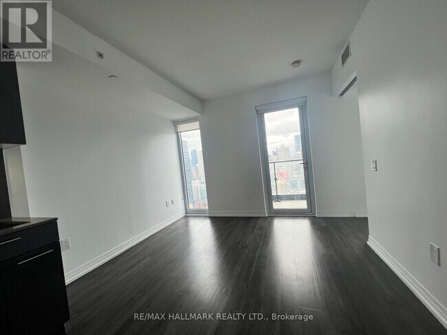 Photo - 251 Jarvis St Unit 3109
