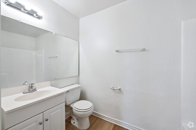 1 habitación, 1 baño, 520 pies cuadrados