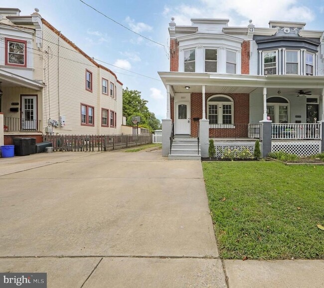 Building Photo - 1003 Magill Ave Rental