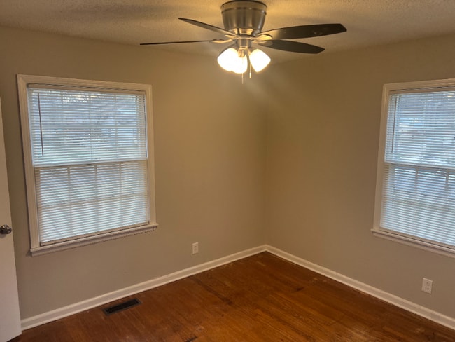 Photo - 2902 NW Love Dr