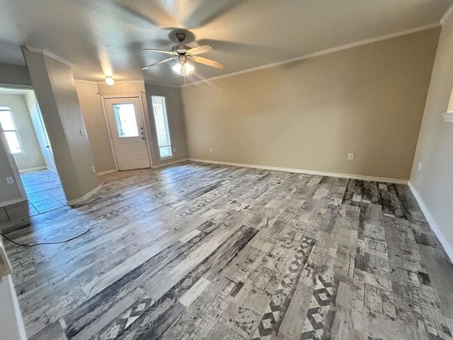 Photo - 5413 Harvard St Unidad B