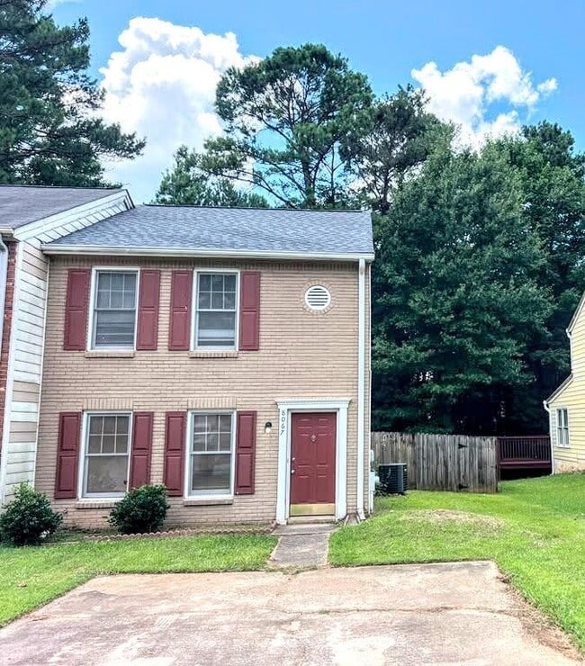 Building Photo - 8067 Creekstone Way