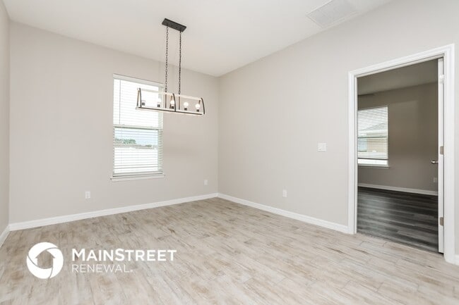 Photo - 37111 Lake Overlook Dr