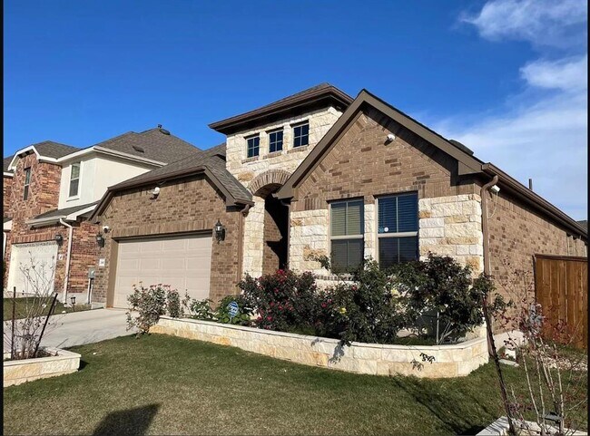 Photo - 2400 Clear Pond Vw