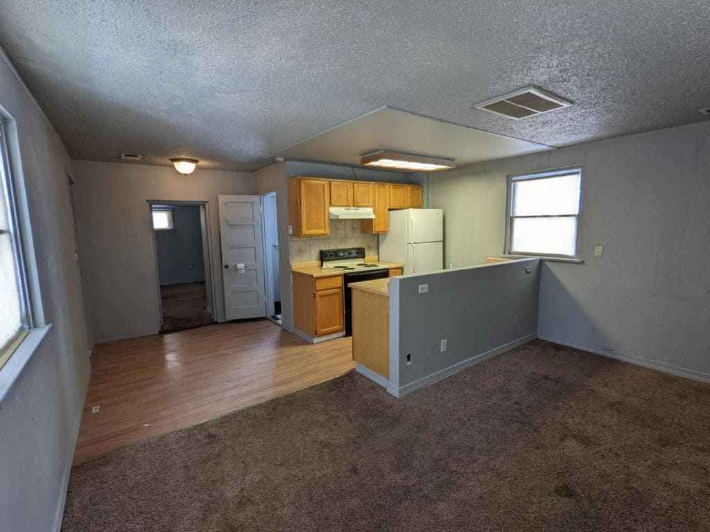 Photo - 255 1/2 3rd St Apt B