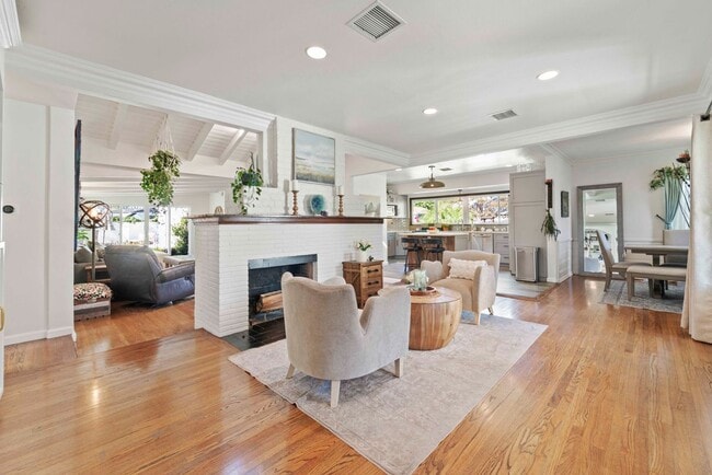 Photo - 5057 Biloxi Ave