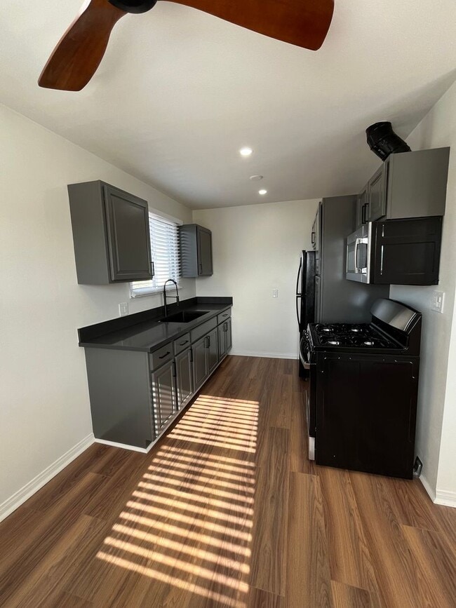 Photo - 7003 Fulton Ave Apartamento Unidad 6