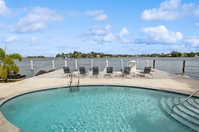 Photo - 405 N Hibiscus Dr Unit 101
