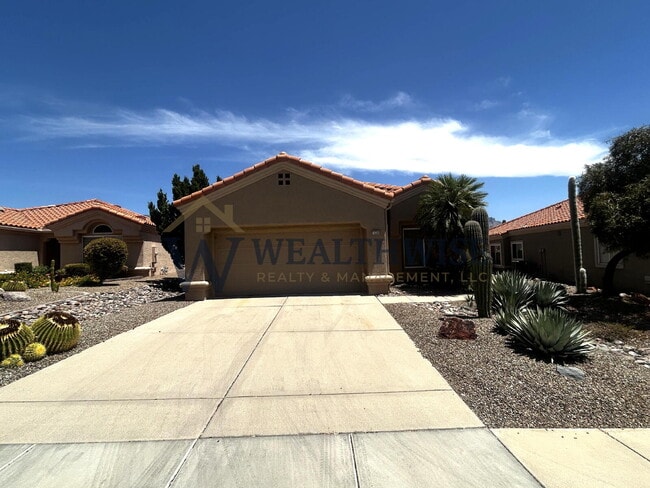 Building Photo - Luxurious 2 Bedroom 2 Bath Home for Rent in Sun City, Oro Valley
4286 N Wisteria Way, Oro Valley,...